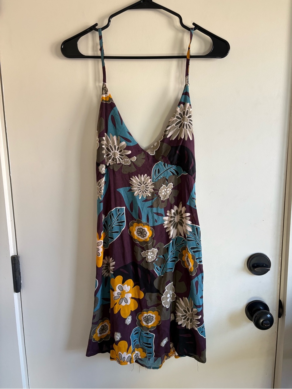 Olivaceous tie-back Mini Dress
